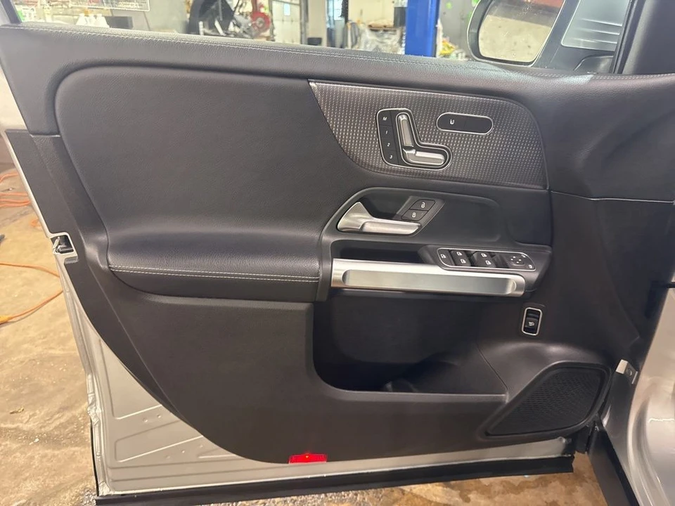 2020 Mercedes-Benz X247 GLB - Image 10 of 12
