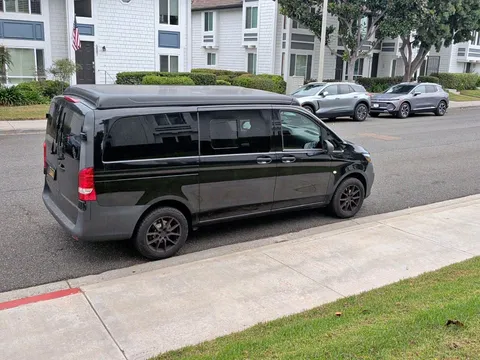 2020 Mercedes-Benz Metris Weekender
