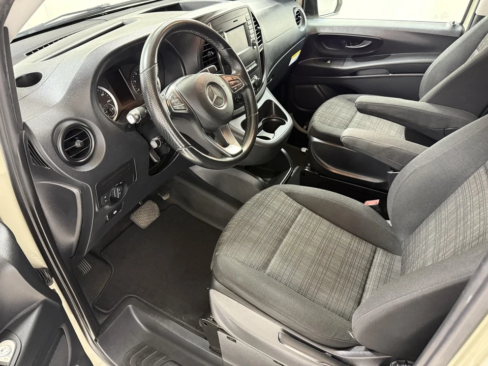 2020 Mercedes-Benz W447 V-Class/Metris - Image 14 of 21