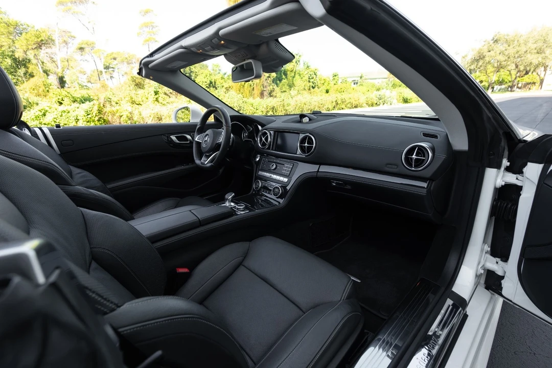 2020 Mercedes-Benz R231 SL-Class - Image 8 of 12