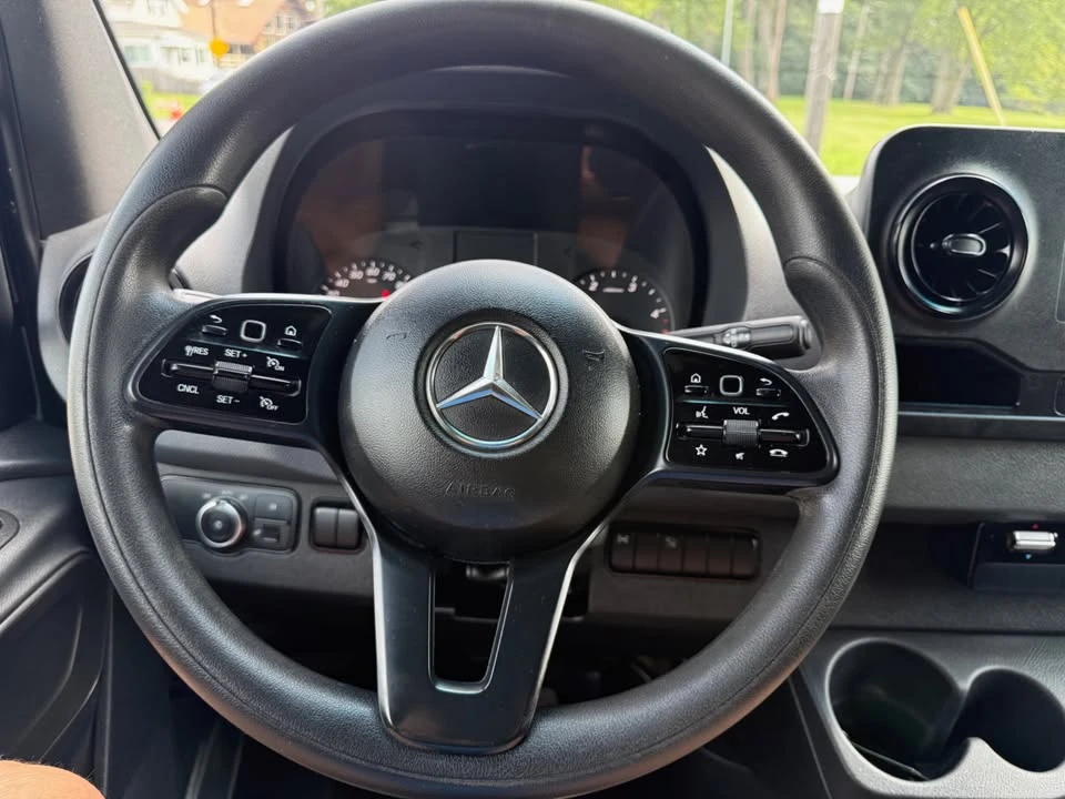 2020 Mercedes-Benz VS30 Sprinter - Image 9 of 20