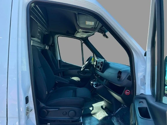 2020 Mercedes-Benz VS30 Sprinter - Image 18 of 20