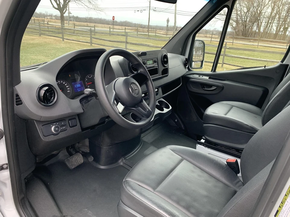 2020 Mercedes-Benz VS30 Sprinter - Image 10 of 21