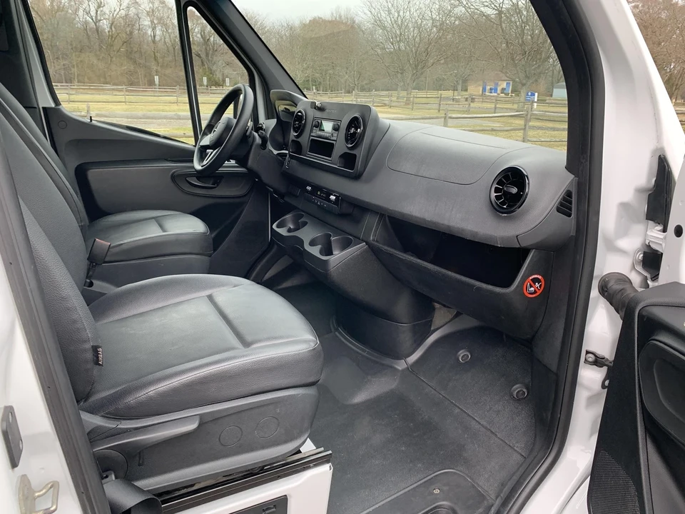 2020 Mercedes-Benz VS30 Sprinter - Image 18 of 21
