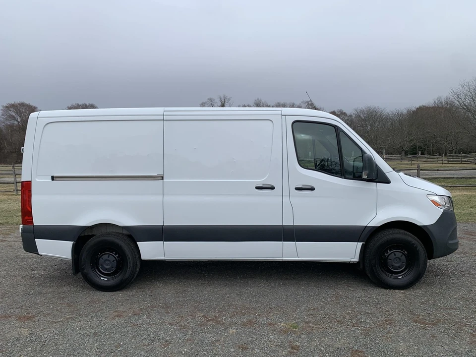 2020 Mercedes-Benz VS30 Sprinter - Image 4 of 21
