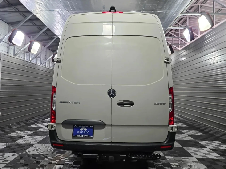 2020 Mercedes-Benz VS30 Sprinter - Image 6 of 12