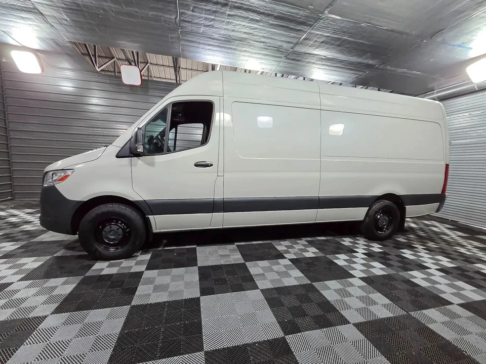2020 Mercedes-Benz VS30 Sprinter - Image 8 of 12