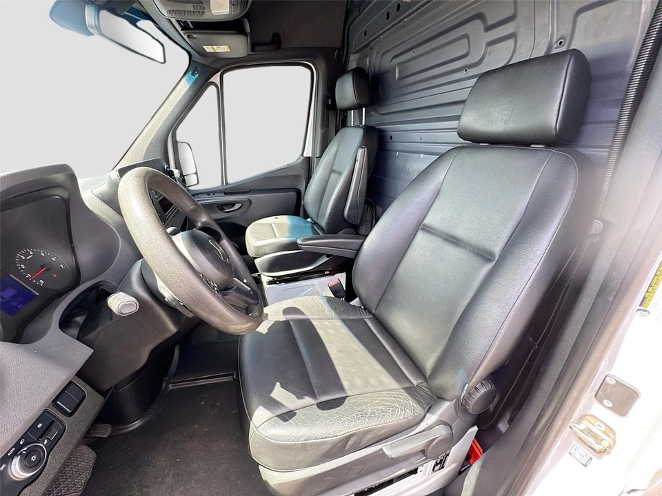 2020 Mercedes-Benz VS30 Sprinter - Image 11 of 14