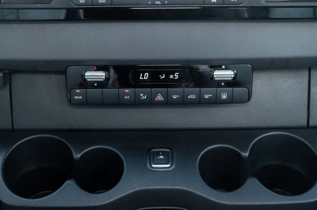 2020 Mercedes-Benz VS30 Sprinter - Image 24 of 27