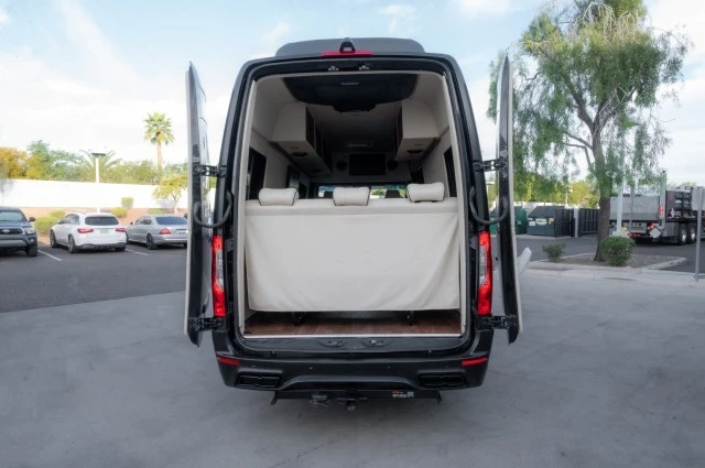 2020 Mercedes-Benz VS30 Sprinter - Image 9 of 21
