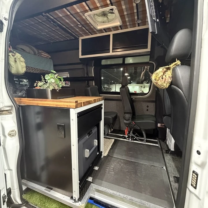 2020 Mercedes-Benz VS30 Sprinter - Image 18 of 21