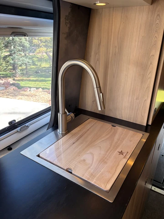 2020 Mercedes-Benz VS30 Sprinter - Image 17 of 20