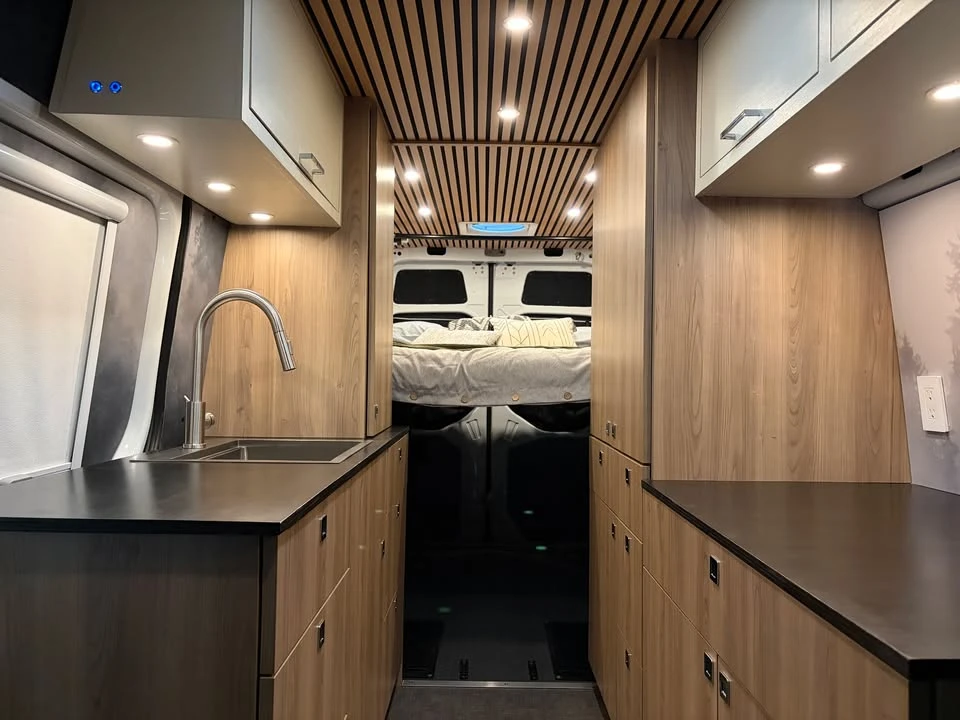 2020 Mercedes-Benz VS30 Sprinter - Image 4 of 20