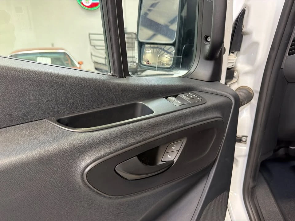 2020 Mercedes-Benz VS30 Sprinter - Image 17 of 20