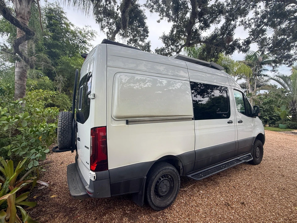 2020 Mercedes-Benz VS30 Sprinter - Image 10 of 31