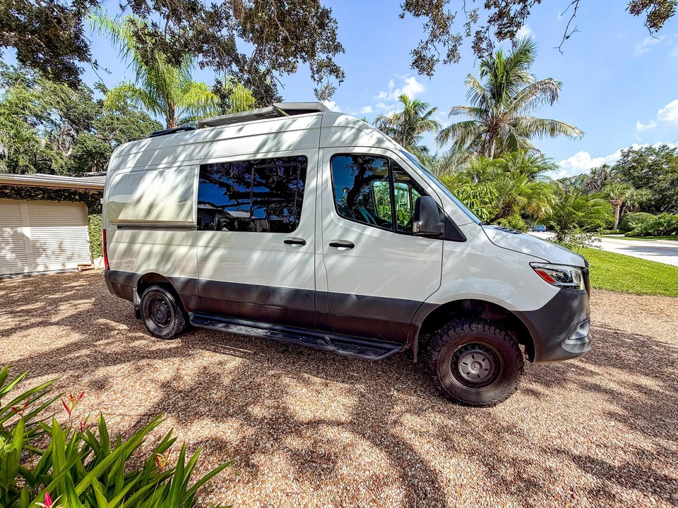 2020 Mercedes-Benz VS30 Sprinter - Image 11 of 31