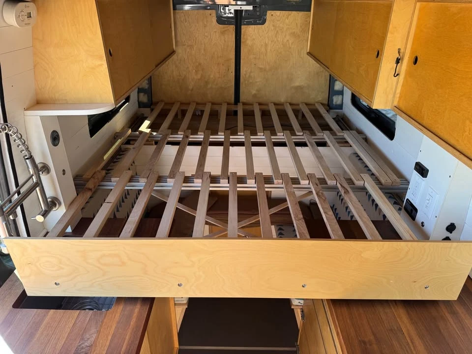 2020 Mercedes-Benz VS30 Sprinter - Image 10 of 20