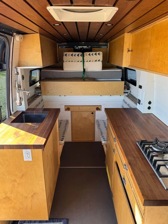 2020 Mercedes-Benz VS30 Sprinter - Image 3 of 20