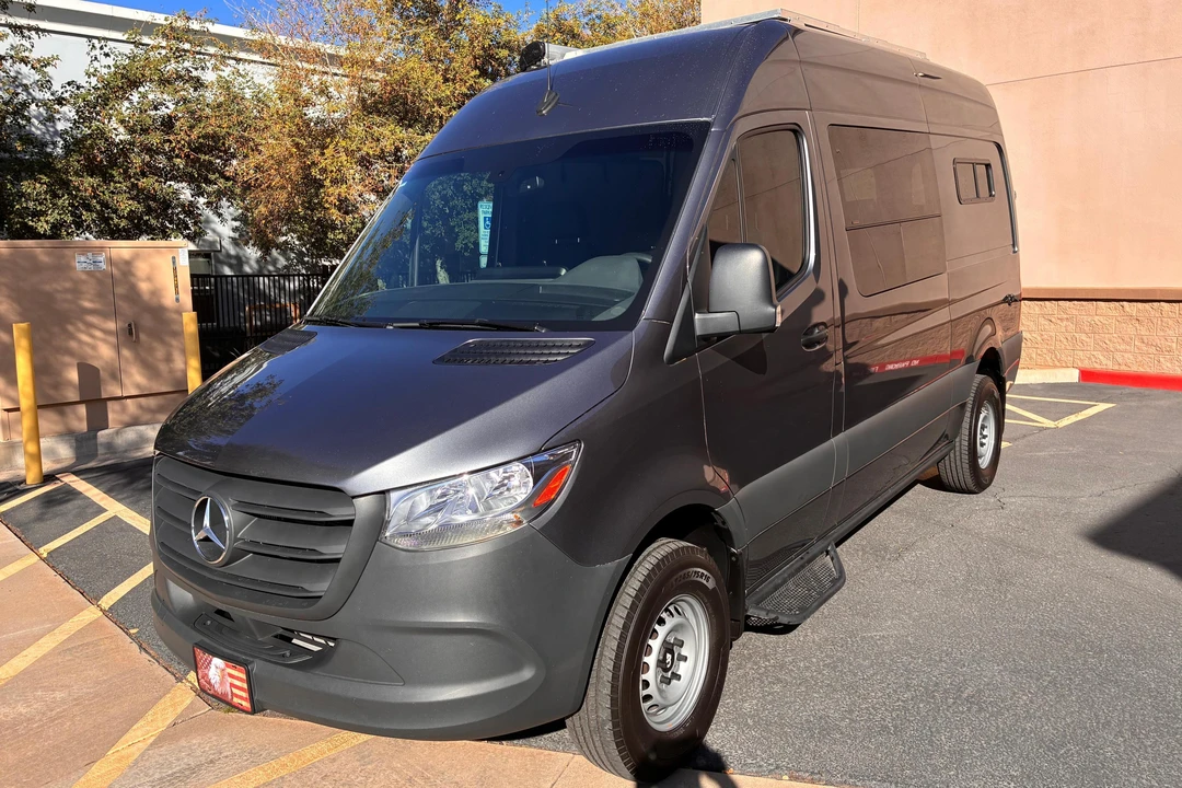 2020 Mercedes-Benz VS30 Sprinter - Image 2 of 31