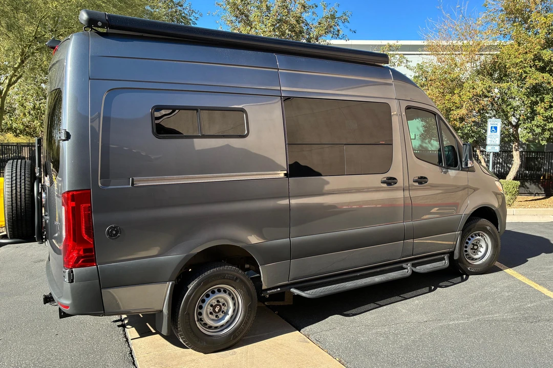 2020 Mercedes-Benz VS30 Sprinter - Image 4 of 31