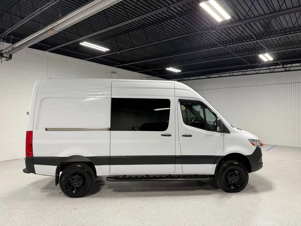 2020 Mercedes-Benz VS30 Sprinter - Image 10 of 16