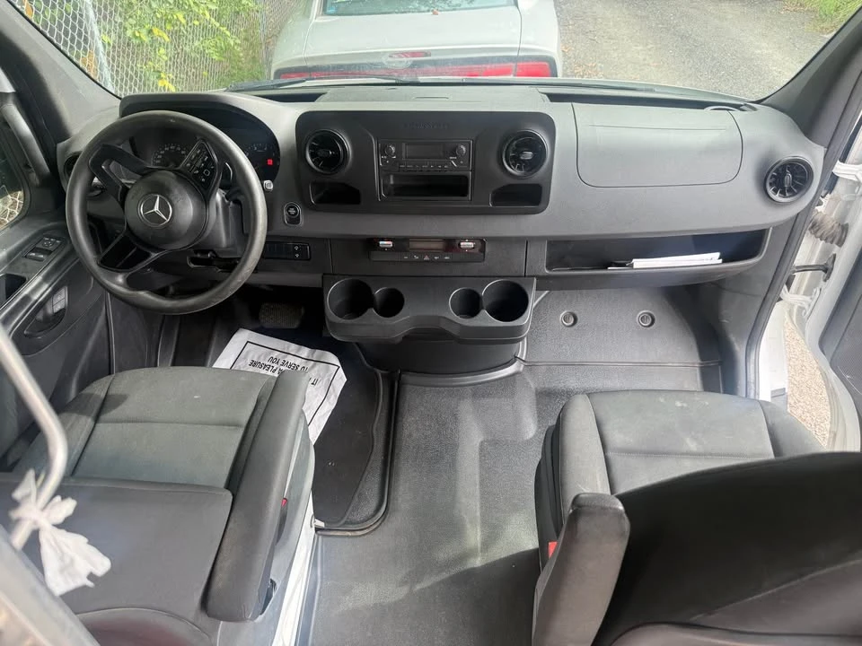 2020 Mercedes-Benz VS30 Sprinter - Image 8 of 11