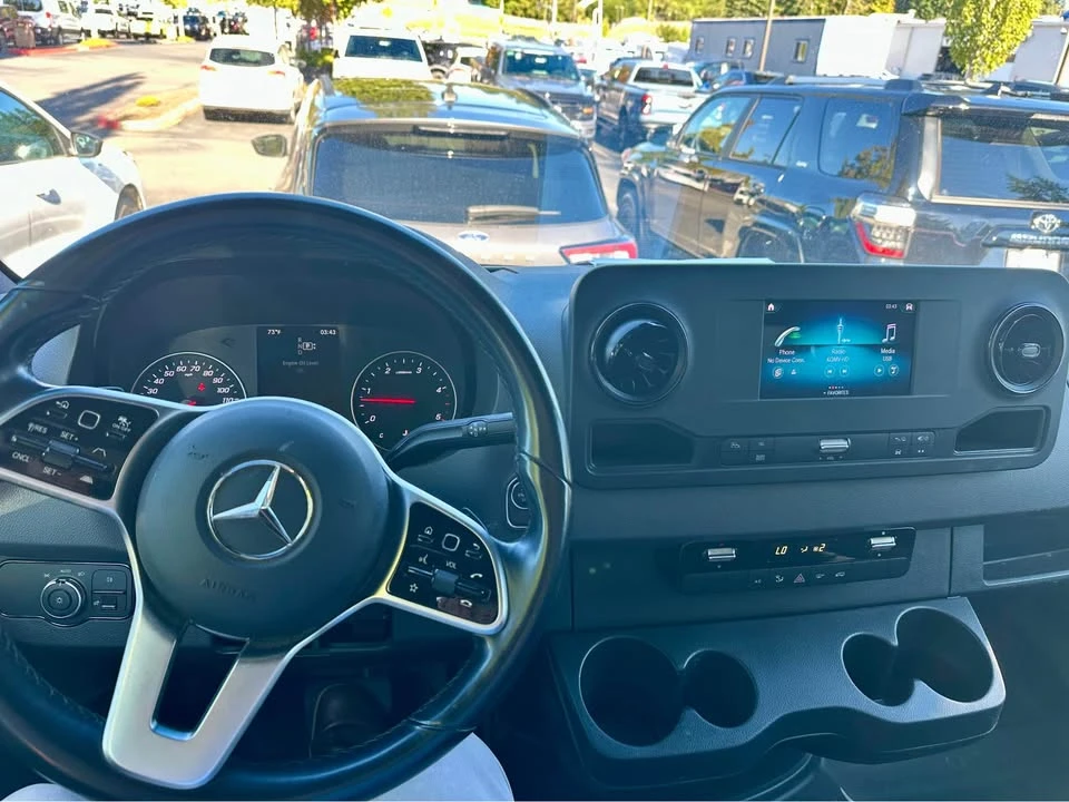 2020 Mercedes-Benz VS30 Sprinter - Image 10 of 10