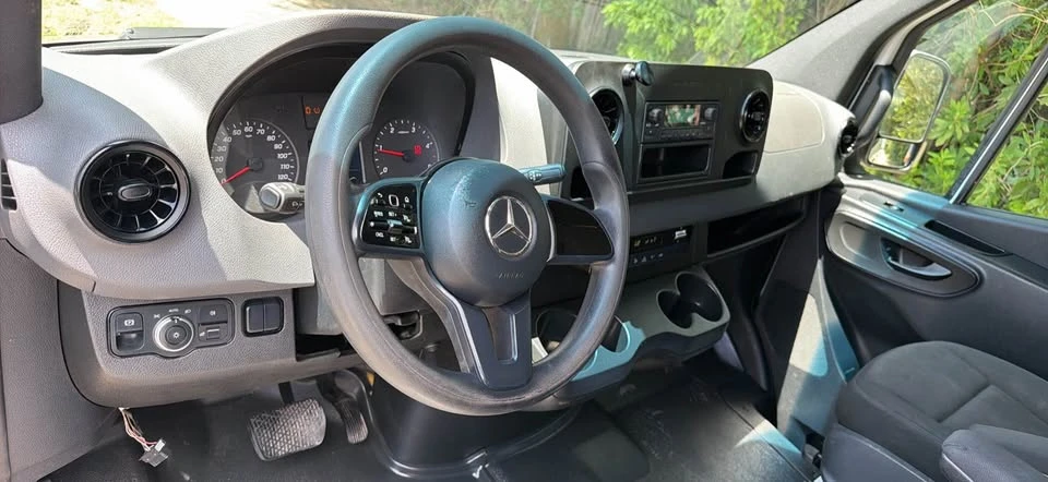 2020 Mercedes-Benz VS30 Sprinter - Image 14 of 18