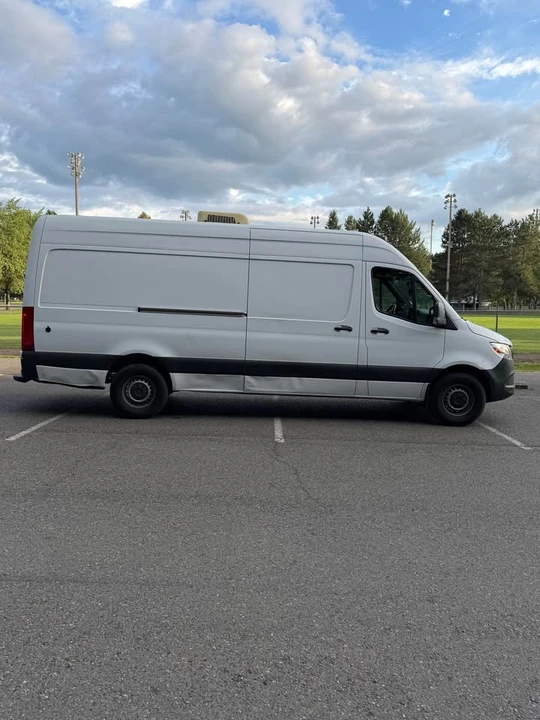 2020 Mercedes-Benz VS30 Sprinter - Image 11 of 17