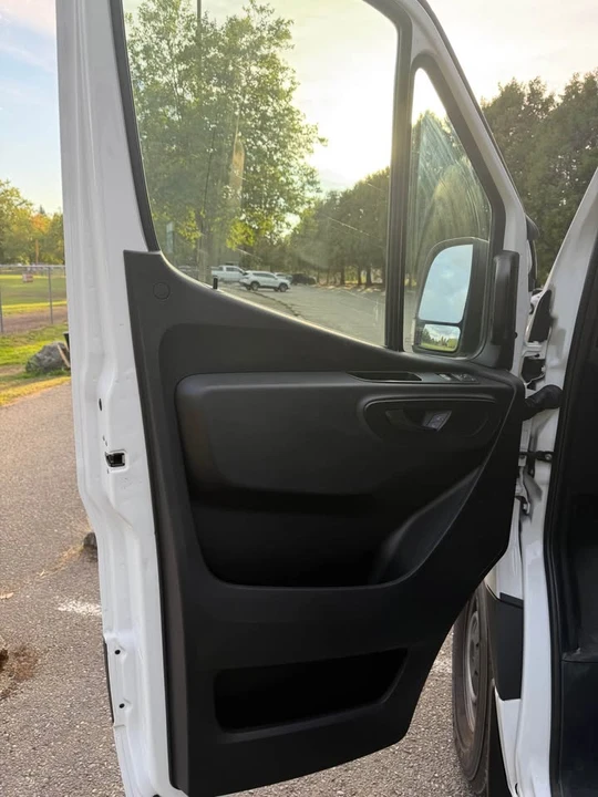 2020 Mercedes-Benz VS30 Sprinter - Image 5 of 17