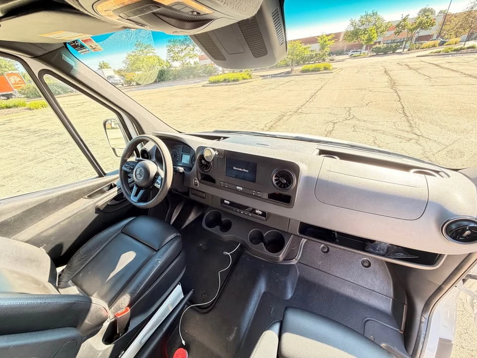 2020 Mercedes-Benz VS30 Sprinter - Image 18 of 20