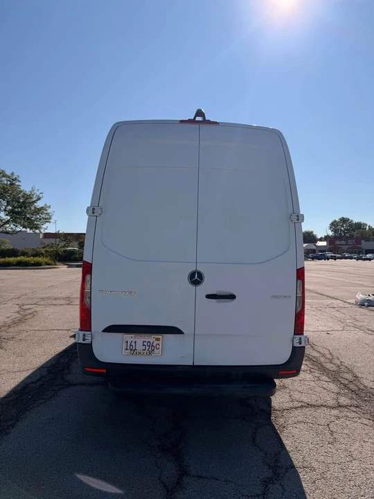 2020 Mercedes-Benz VS30 Sprinter - Image 8 of 20