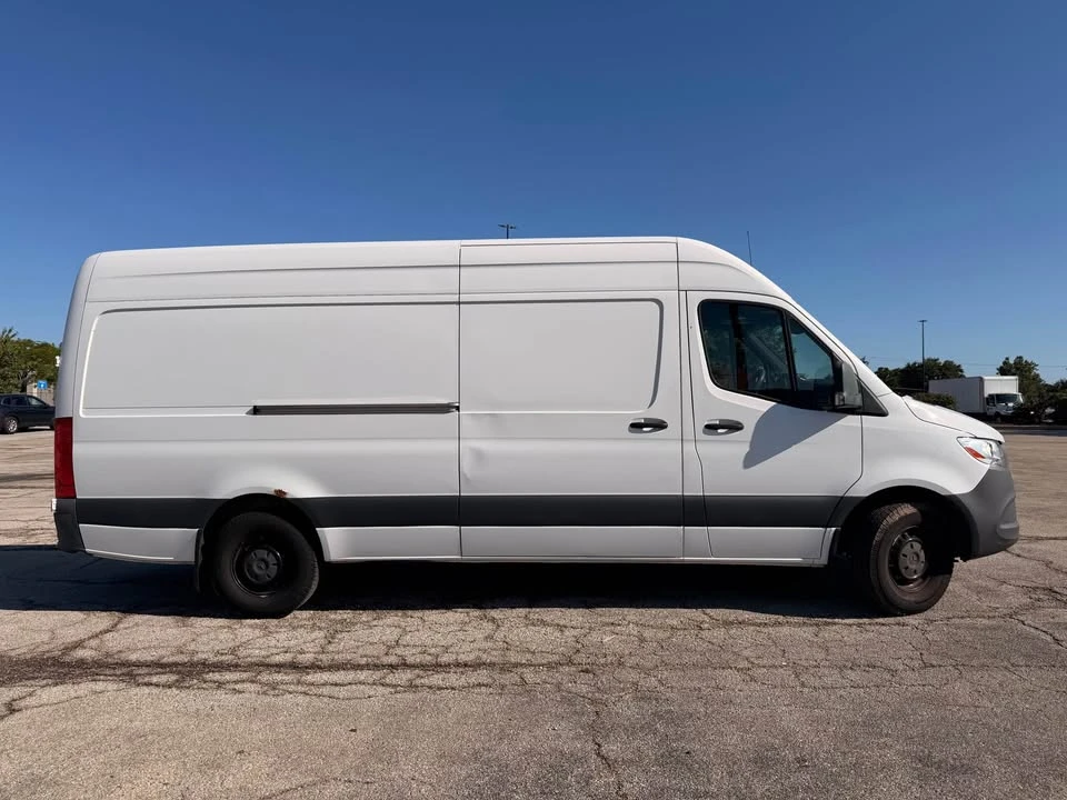 2020 Mercedes-Benz VS30 Sprinter - Image 4 of 20