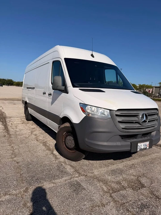 2020 Mercedes-Benz VS30 Sprinter - Image 2 of 20
