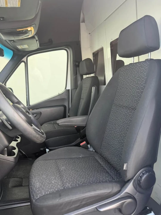 2020 Mercedes-Benz VS30 Sprinter - Image 10 of 19