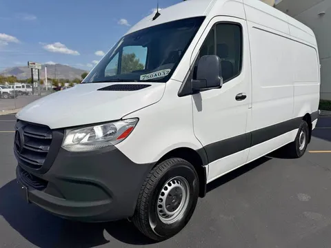 2020 Mercedes-Benz Sprinter 2500 Cargo Standard Roof w/144" WB Van 3D