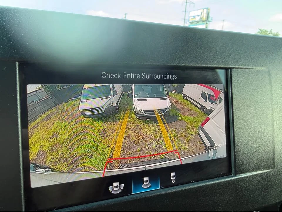 2020 Mercedes-Benz VS30 Sprinter - Image 19 of 20