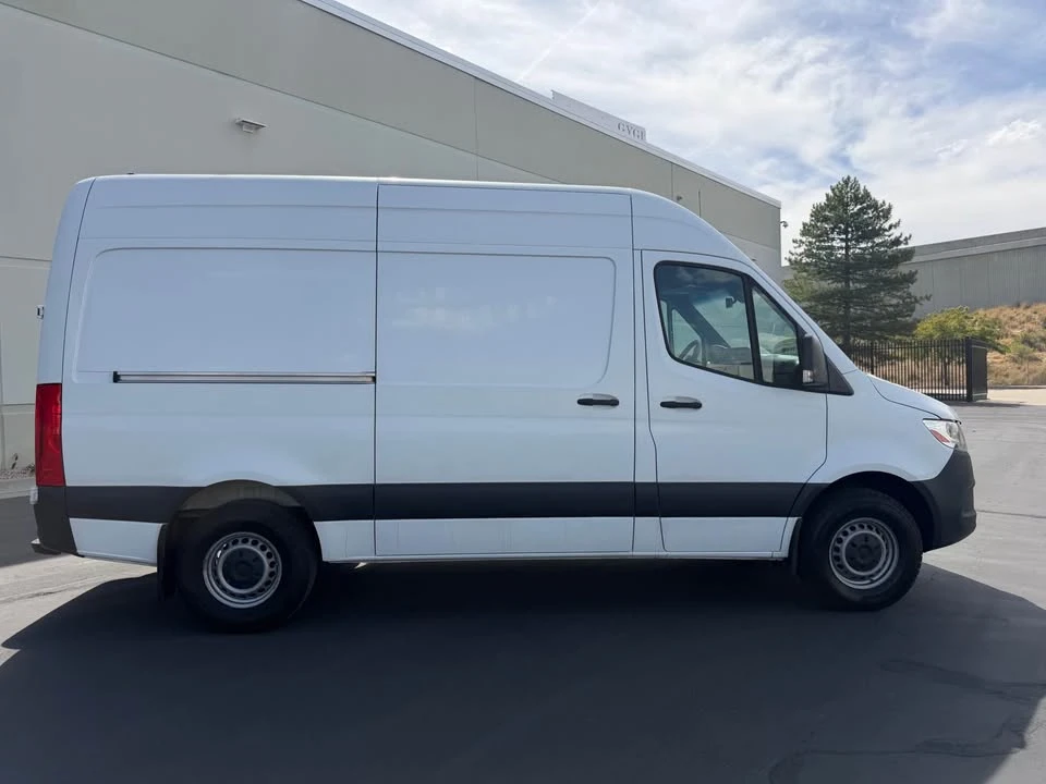 2020 Mercedes-Benz VS30 Sprinter - Image 4 of 20