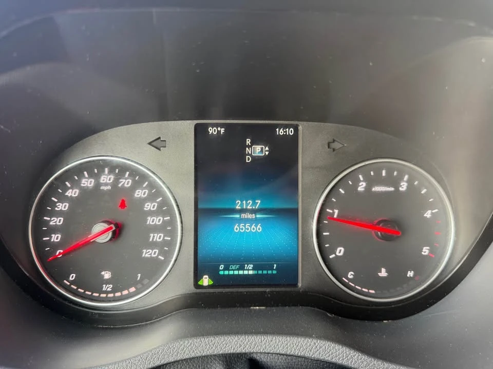 2020 Mercedes-Benz VS30 Sprinter - Image 18 of 20
