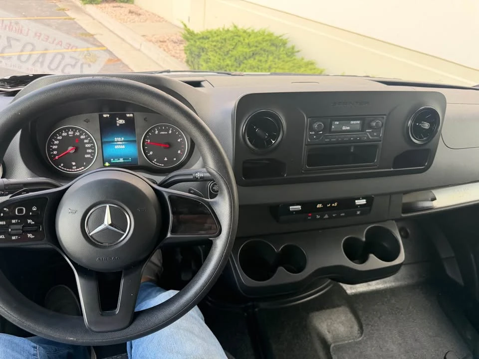 2020 Mercedes-Benz VS30 Sprinter - Image 17 of 20