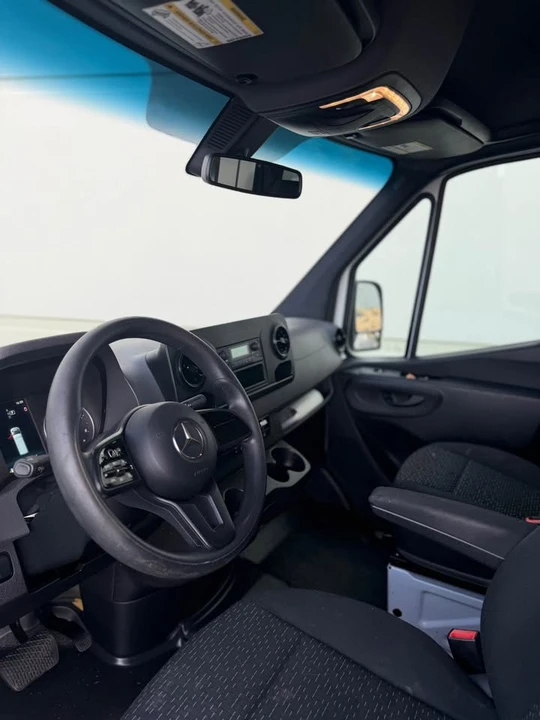 2020 Mercedes-Benz VS30 Sprinter - Image 11 of 20