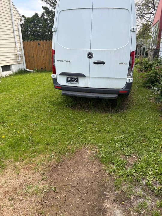 2020 Mercedes-Benz VS30 Sprinter - Image 2 of 14