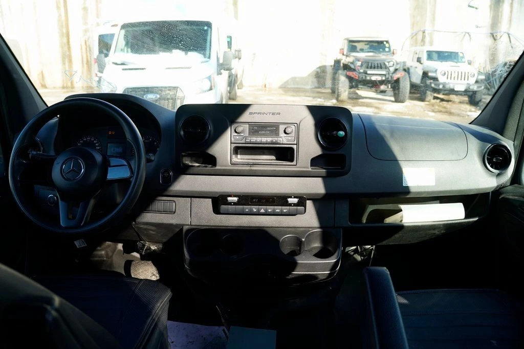 2020 Mercedes-Benz VS30 Sprinter - Image 20 of 21