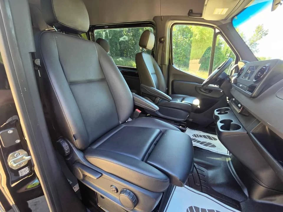 2020 Mercedes-Benz VS30 Sprinter - Image 9 of 18