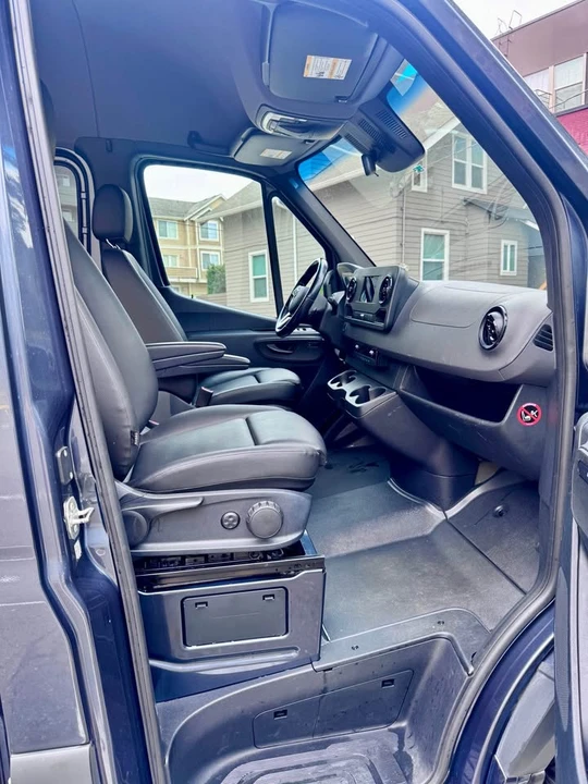 2020 Mercedes-Benz VS30 Sprinter - Image 11 of 18