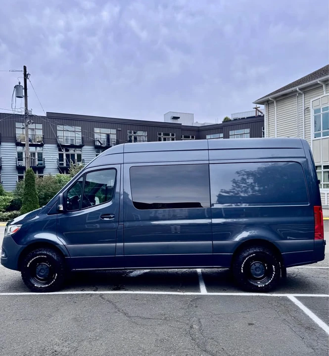 2020 Mercedes-Benz VS30 Sprinter - Image 17 of 18