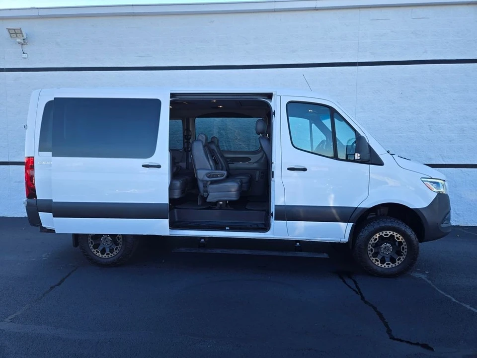 2020 Mercedes-Benz VS30 Sprinter - Image 3 of 21