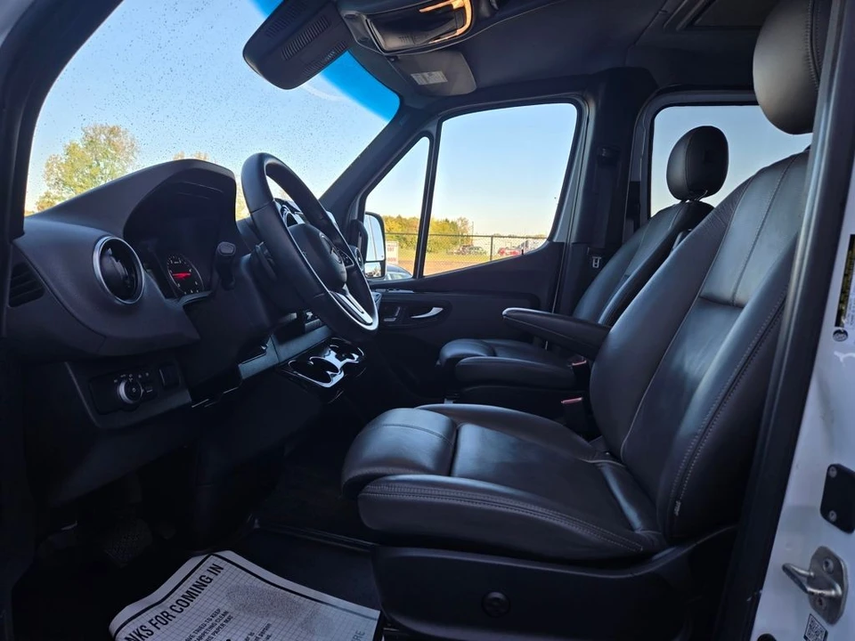 2020 Mercedes-Benz VS30 Sprinter - Image 5 of 21