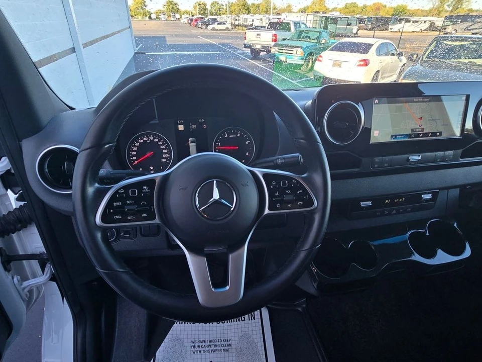 2020 Mercedes-Benz VS30 Sprinter - Image 7 of 21