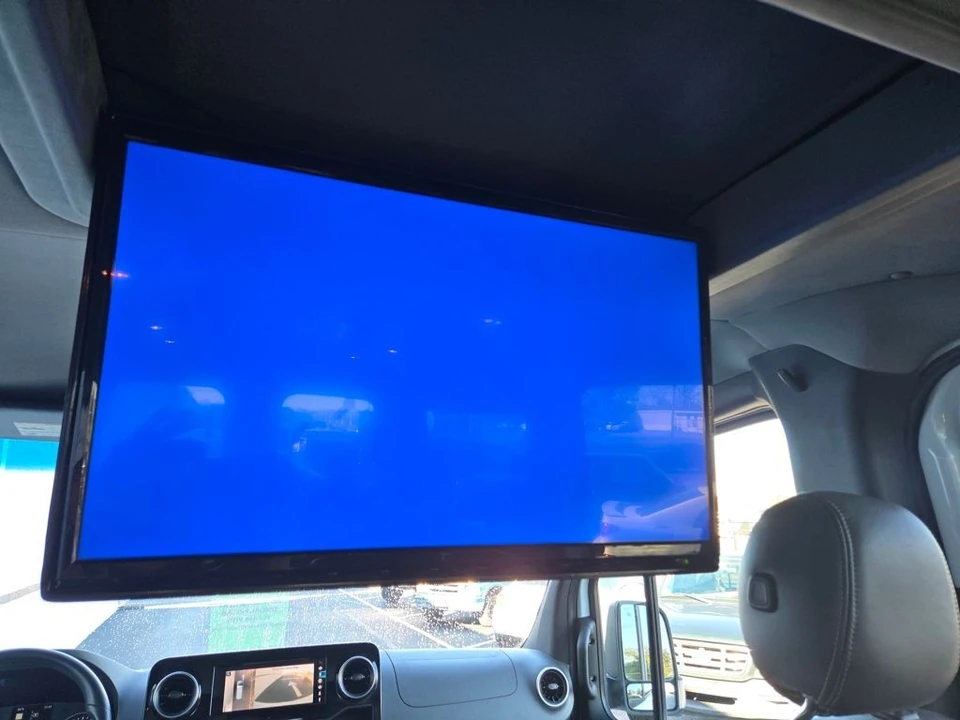 2020 Mercedes-Benz VS30 Sprinter - Image 18 of 21